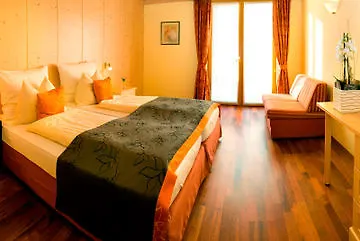 Living Max 4* Zell am See